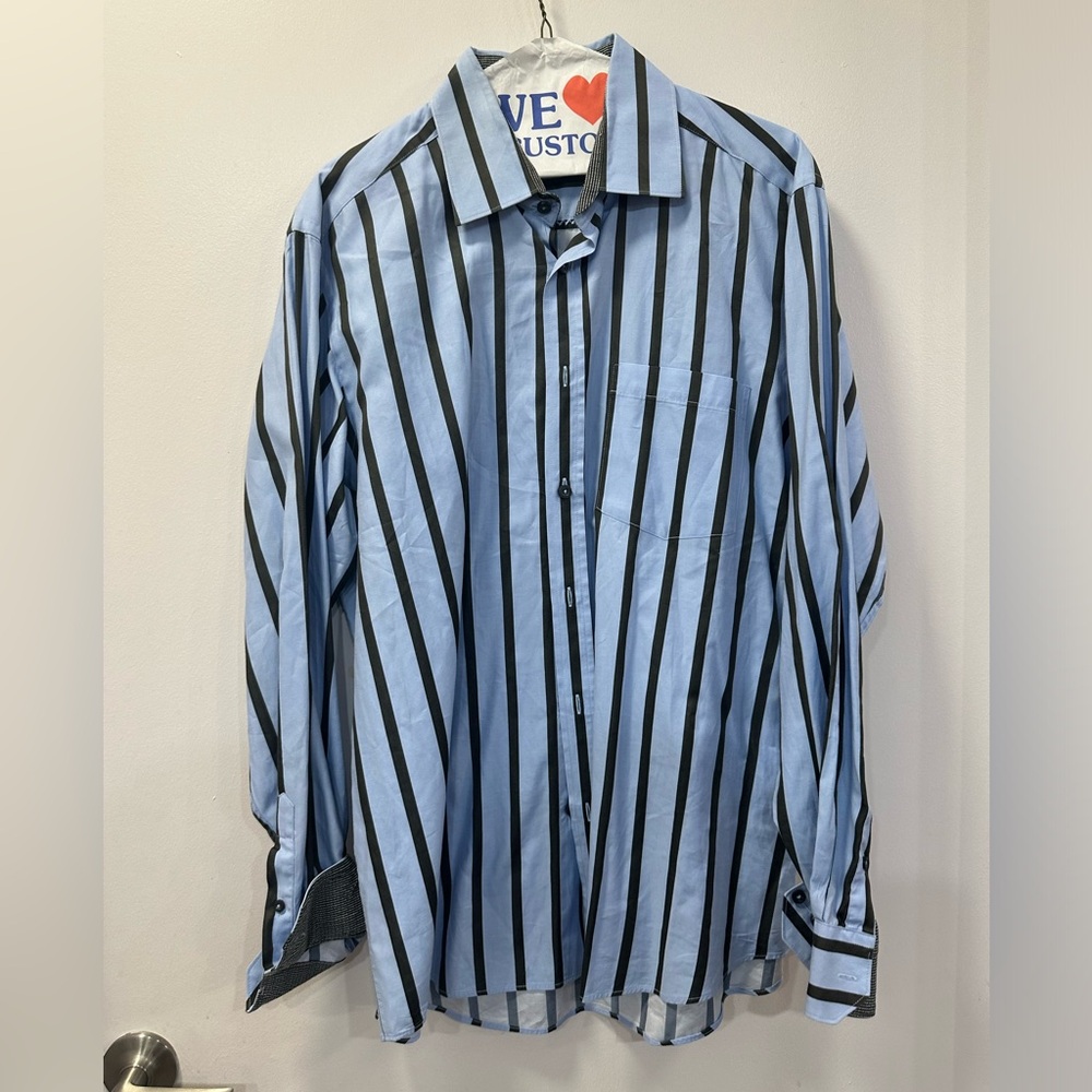 Bugatchi Men Large LS Dress Shirt Blue Stripped